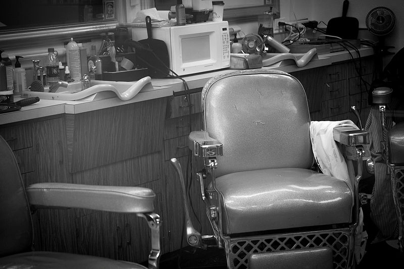 File:Barber Chair (Weatherly Building).jpg