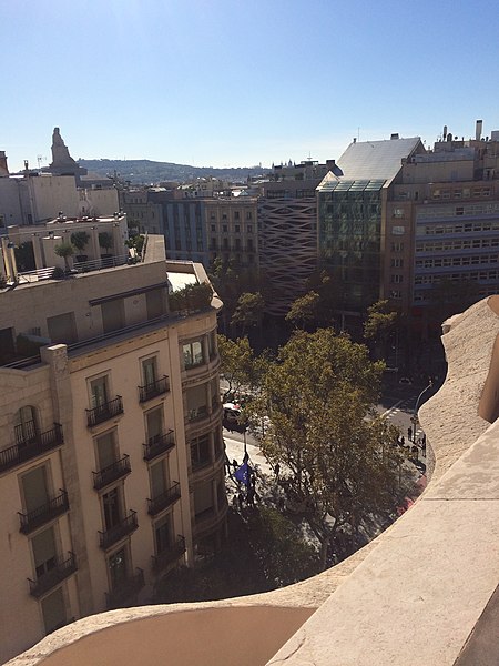 File:Barcelona (30861163711).jpg