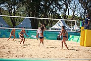 Deutsch: Beachvolleyball bei den Olympischen Jugendspielen 2018; Tag 8, 14. Oktober 2018; Mädchen, Achtelfinale – Mexiko-China 0:2 (15–21/16–21) English: Beach volleyball at the 2018 Summer Youth Olympics at 14 October 2018 – Girls Round of 16 – Mexico-China 0:2 (15–21/16–21)