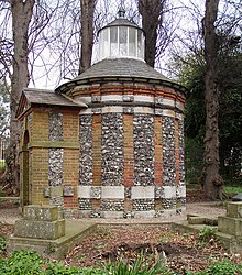 Belvedere Chapel in Tenterden Drive, Hales Place