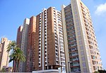 Thumbnail for File:Benidorm - Edificios Torre Maraya, Las Arenas y Los Gemelos.jpg