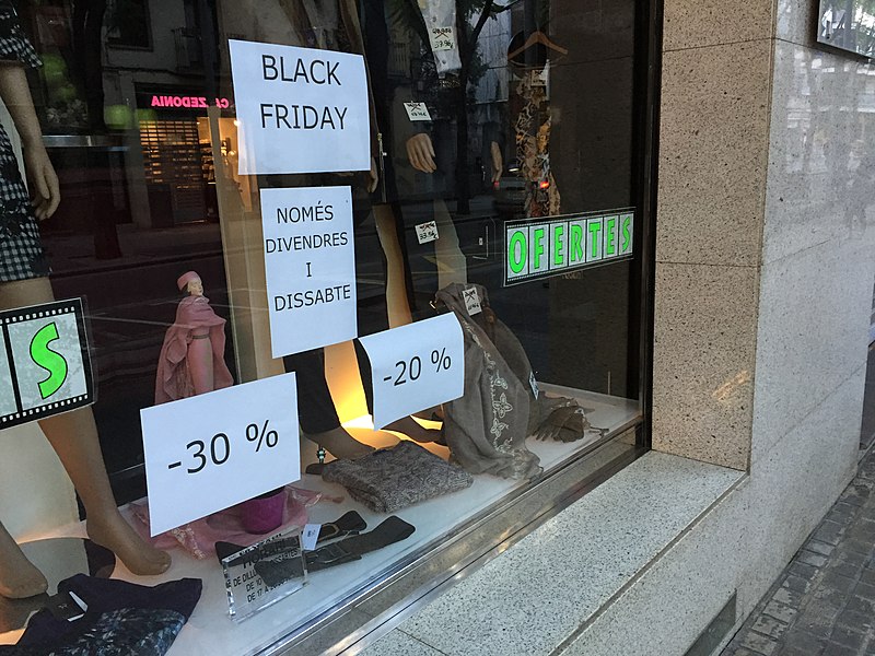 File:Black Friday 2015 Cerdanyola.jpg