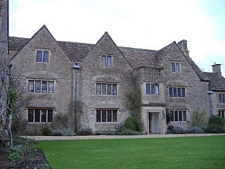 <span class="mw-page-title-main">Bolehyde Manor</span> Manor house in Wiltshire, England