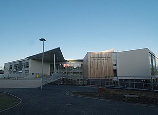 <span class="mw-page-title-main">Cowbridge Comprehensive School</span> Co-educational secondary comprehensive school in Cowbridge, Vale of Glamorgan, Wales