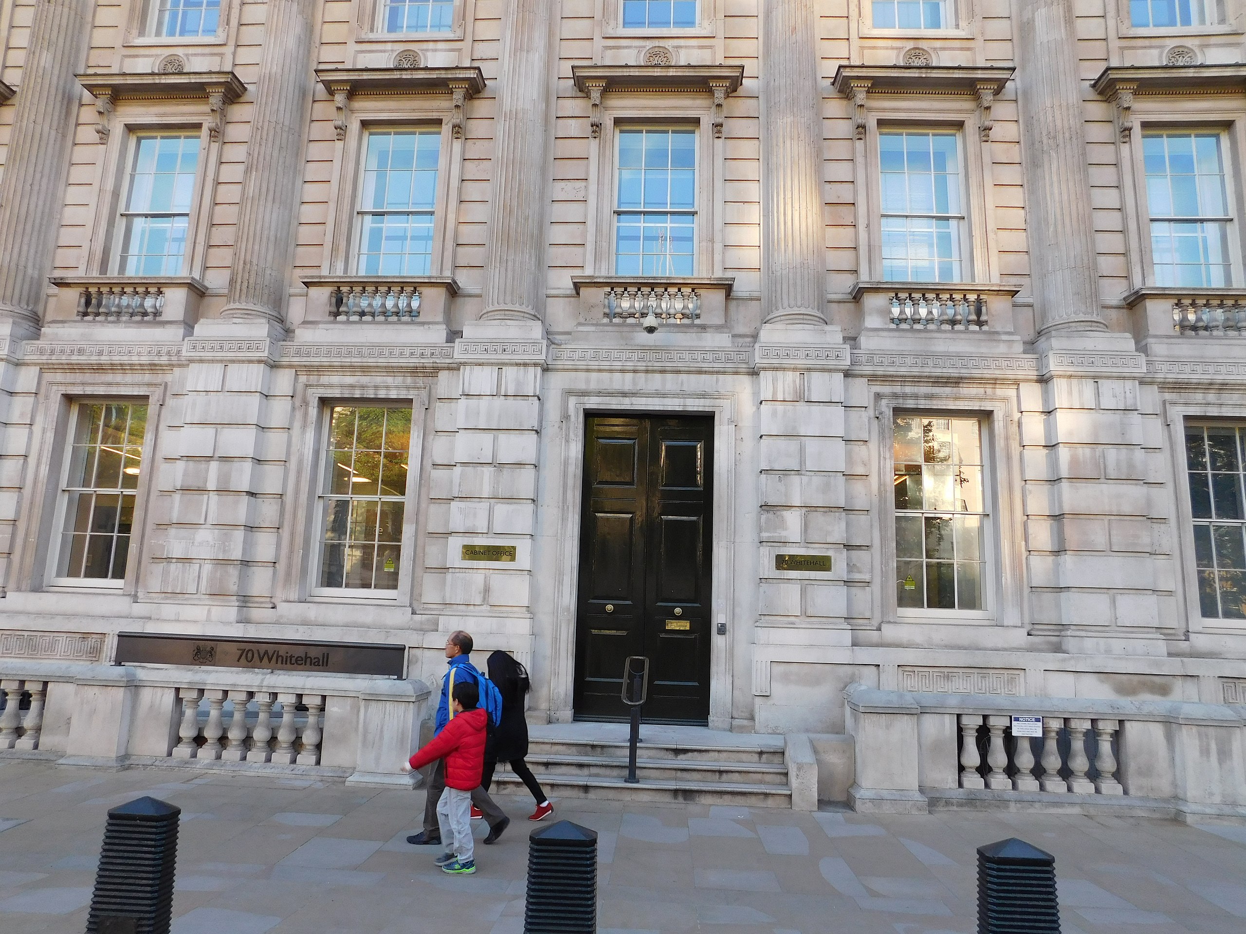 File:Cabinet Office, 70 Whitehall,  - Wikimedia Commons