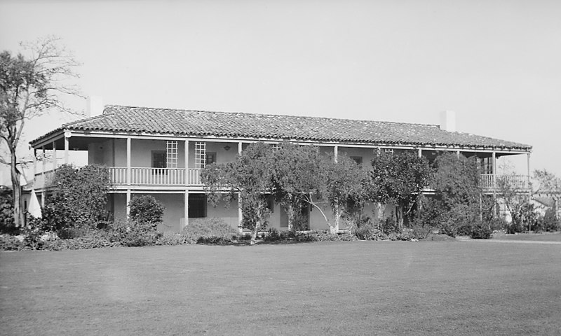 File:Casa de los Cerritos, 4600 American Avenue, Long Beach (Los Angeles County, California).jpg