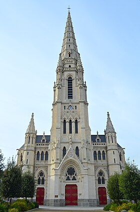 Przykładowa ilustracja artykułu Saint-Nicolas Church of Châteaubriant