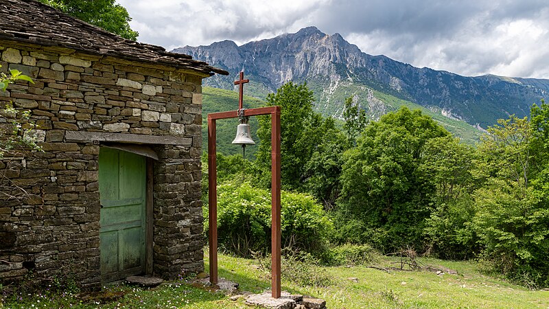 File:Church at Dëshnicë, Albania - 48081668533.jpg