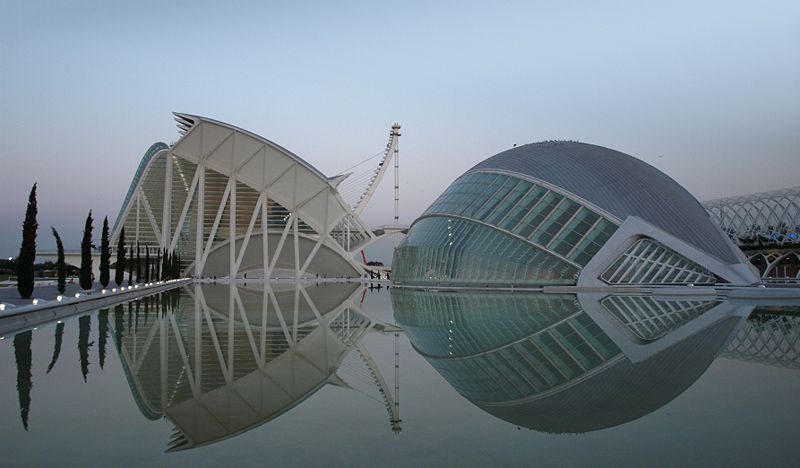 800px-Ciudad_de_las_Artes_y_las_Ciencias1.JPG