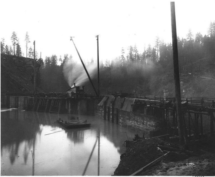 File:Construction of power plant above Olympic Power and Development Co's dam on Lower Elwha River near Port Angeles (CURTIS 351).jpeg