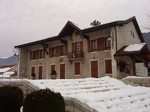 Plombier dégorgement canalisation Crozet (01170)