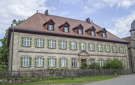 D 6 74 120 32 Schloss