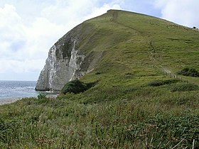 Arish Mell boşluğundan Bindon Tepesi'nin doğu ucu - geograph.org.uk - 222057.jpg