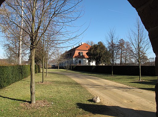 Eibenhof 02 Saarow Dorf
