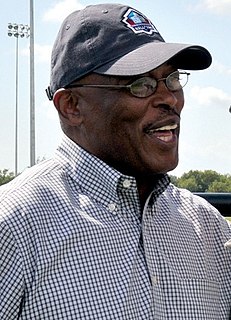 Floyd Little American football player (1942–2021)