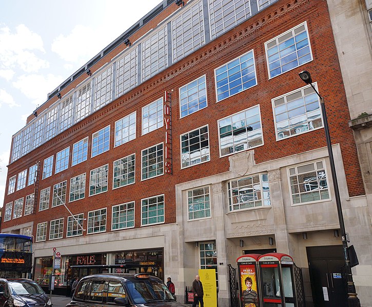 File:Foyles, Charing Cross Road (April 2015) (cropped).jpg