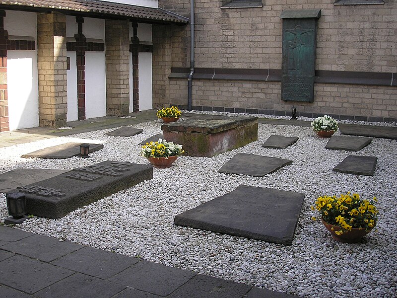 File:Friedhof an St. Georg.jpg