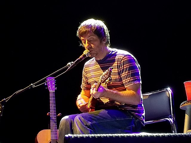 Graham Coxon described himself as going through a "mid pop life crisis" and longed for the band to write music "that scared people again".