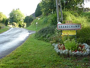 Grandchamp (Ardennes) city limit sign.JPG