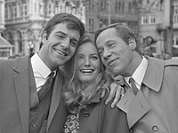 people_wikipedia_image_from Catherine Schell