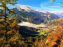 Berchtesgaden National Park Herbst am Watzmann.jpg