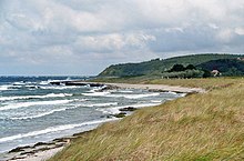 Southern end of the coastal defence wall at the Harten Ort in August 2006 - looking north to the Hucke Hiddensee-Westcoast2.jpg