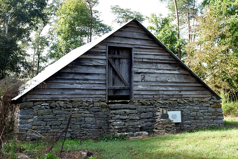 File:Hufstedler Gravehouse.jpg