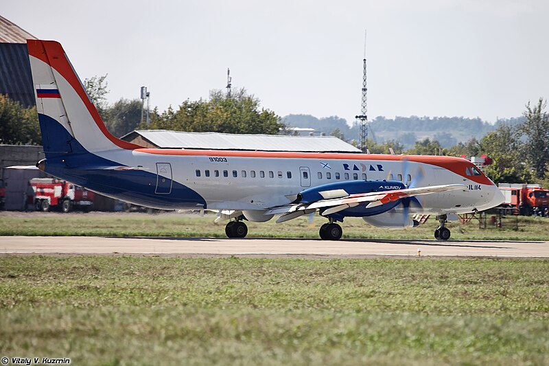 File:Ilyushin Il-114 at Ramenskoye Airport 2013 (528-09).jpg