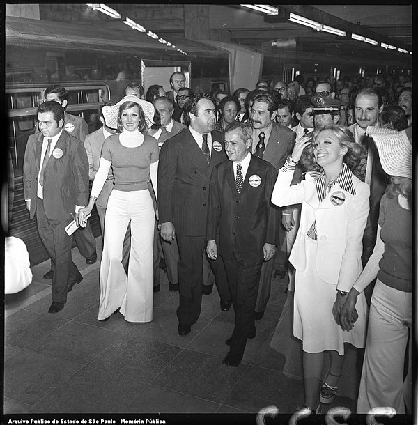 Opening of São Paulo Metro in 1974. At the center, Mayor Miguel Colasuonno and Governor Laudo Natel.