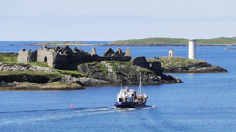 File:Inishbofin Harbour.jpg