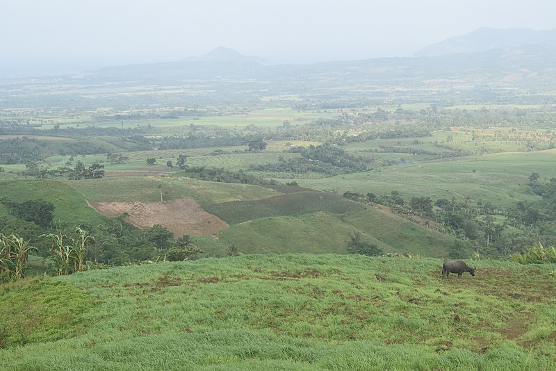 File:Isarog view.jpg