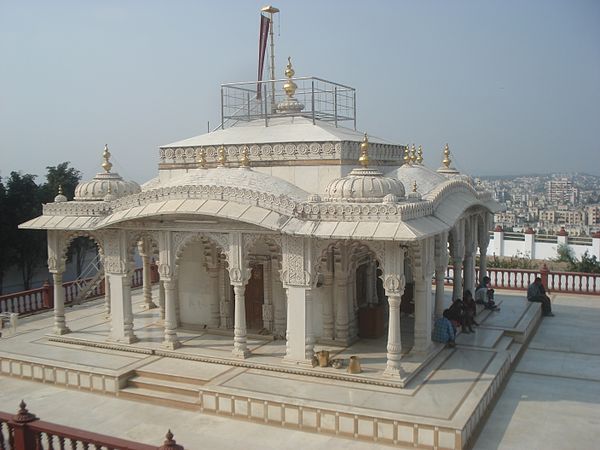 Jain Pavapuri Jal Mandir in Katraj, Pune