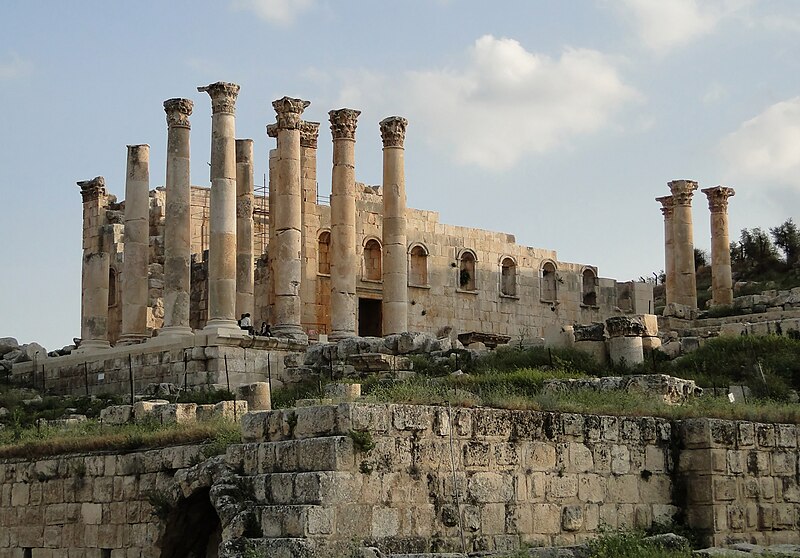 File:Jerash - Temple of Zeus.jpg