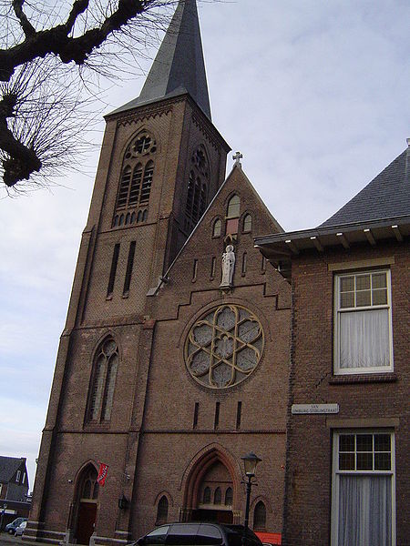 File:Jeroenkerk Noordwijk1.JPG