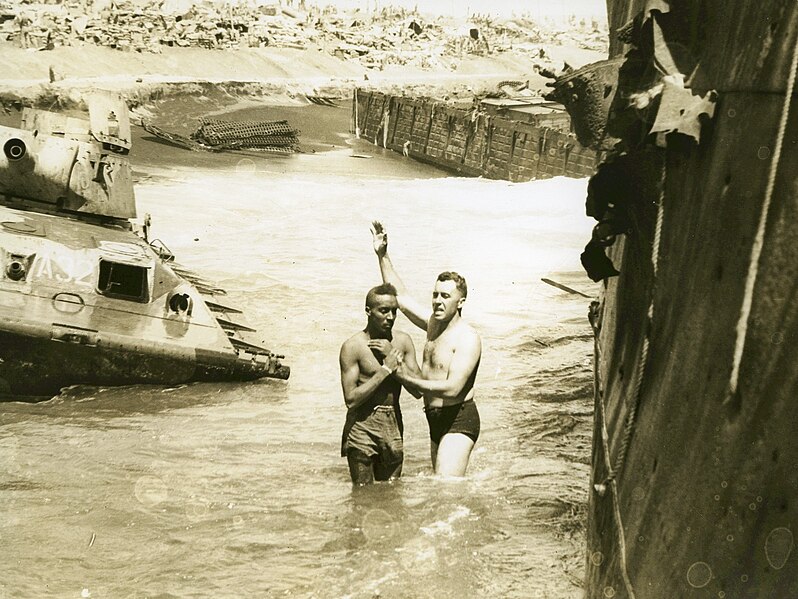 File:John Craven Performs a Baptism at Iwo Jima, 1945 (8080641690).jpg