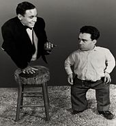 Johnny Eck as Half-Boy and Angelo Rossitto as Angeleno