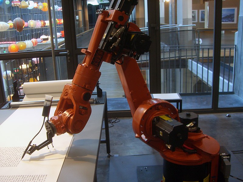 File:KUKA Industrial Robot Writer.jpg