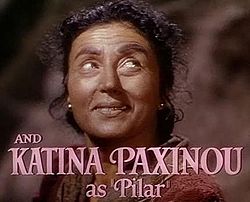 קטינה פקסינו בסרט " למי צלצלו הפעמונים", (1943)