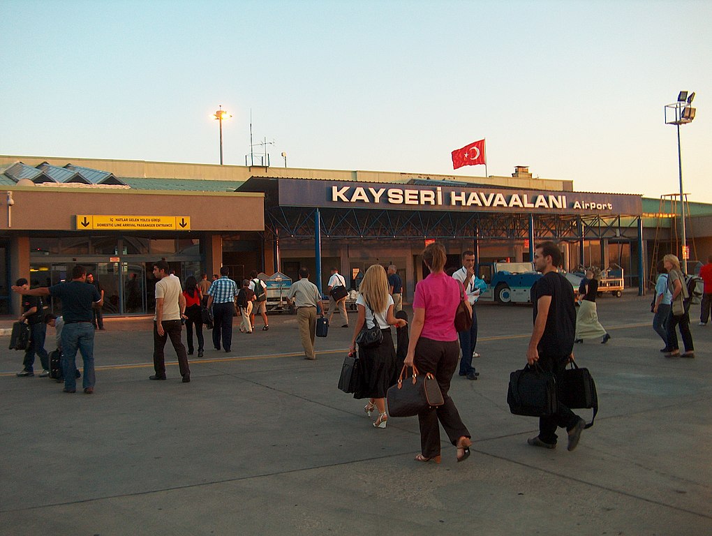 Το αεροδρόμειο της Καισάρειας - (Kayseri Erkilet Airport)