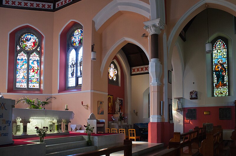 File:Kildare White Abbey Main Altar and North Transept 2013 09 04.jpg