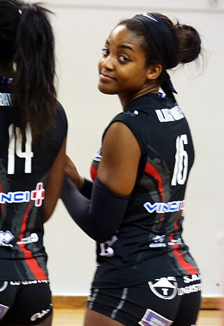 <span class="mw-page-title-main">Léandra Olinga-Andela</span> Cameroonian-French volleyball player