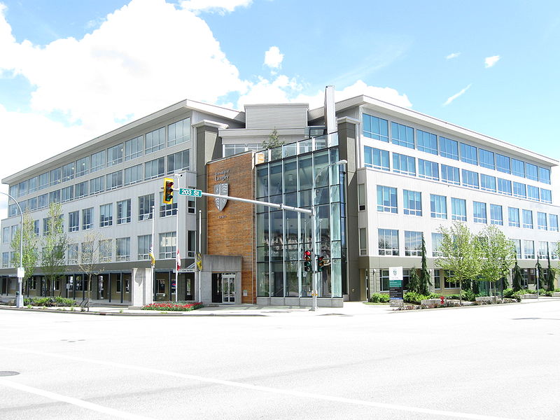 File:Langley Township City Hall (2010).jpg