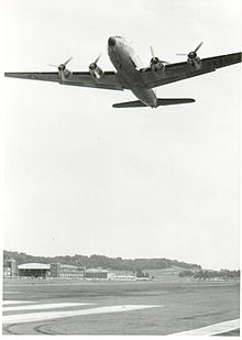 Last flight out of Bolling Airfield in 1962. Last flight out of Bolling Air Force Base.jpg