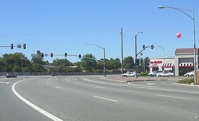 Intersection of Lawrence Expressway and Prospect Road in San Jose, California