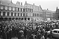 Leraren bij Middelbaar Technisch Onderwijs demonstreren in Den Haag overzicht , Bestanddeelnr 924-1039.jpg