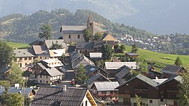 Albiez-Montrond en la malfono, kun Albiez-le-Jeune en la fono