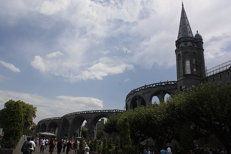 File:Lourdes IMG 9337.JPG