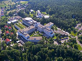 Luftbild SRH Klinikum Karlsbad-Langensteinbach.jpg
