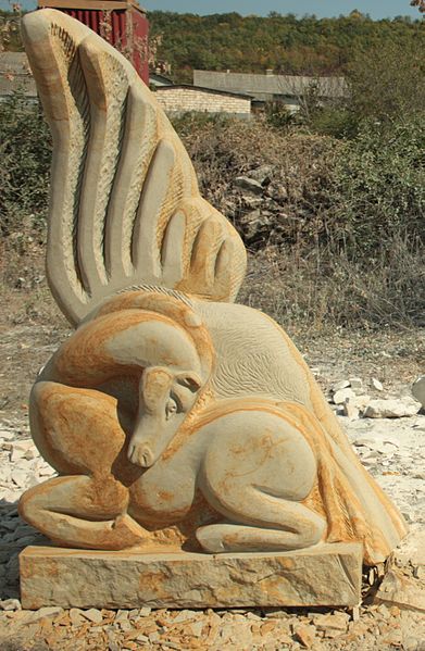 File:Lyudmyla Mysko “Pegasus”, 2012, sandstone, 180x115x40 cm, Frumushyka, Ukraine..jpg