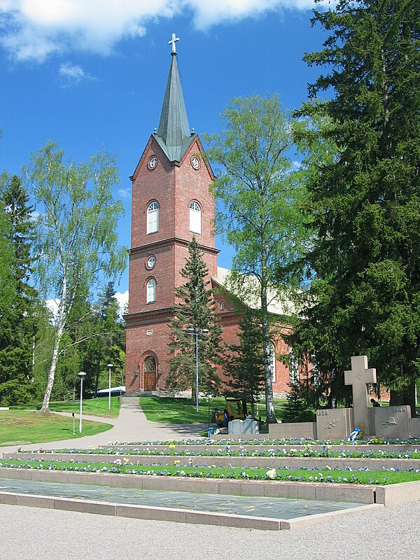 The church of Mäntsälä was completed in 1866.